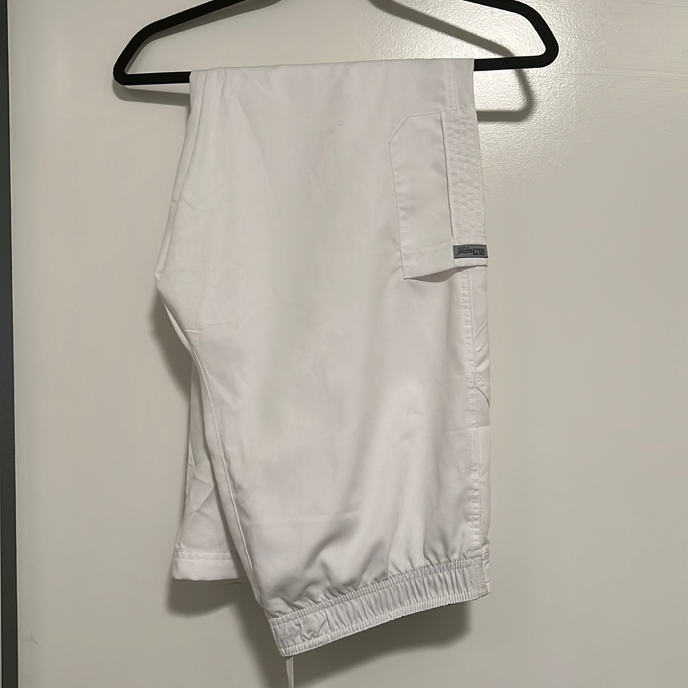 Greys anatomy barco scrub pant size Medium